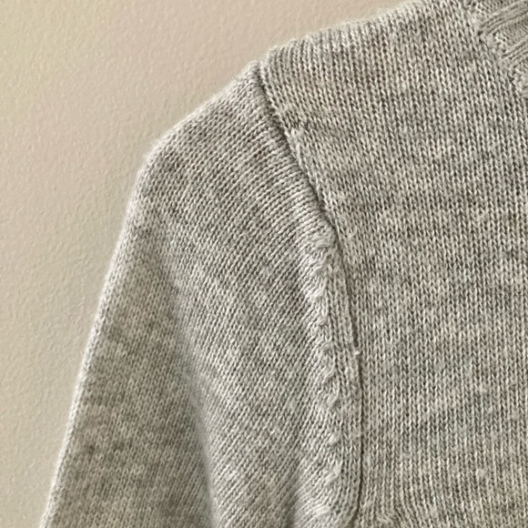 RW gray sweater XS - Picture 6 of 6
